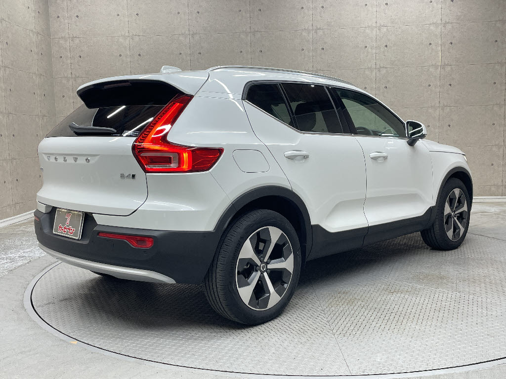 ボルボ ボルボ ＸＣ４０ アルティメット　Ｂ４　ＡＷＤ