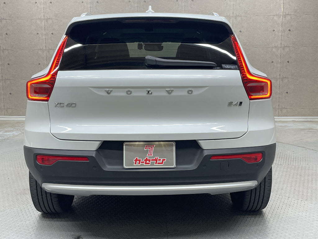 ボルボ ボルボ ＸＣ４０ アルティメット　Ｂ４　ＡＷＤ
