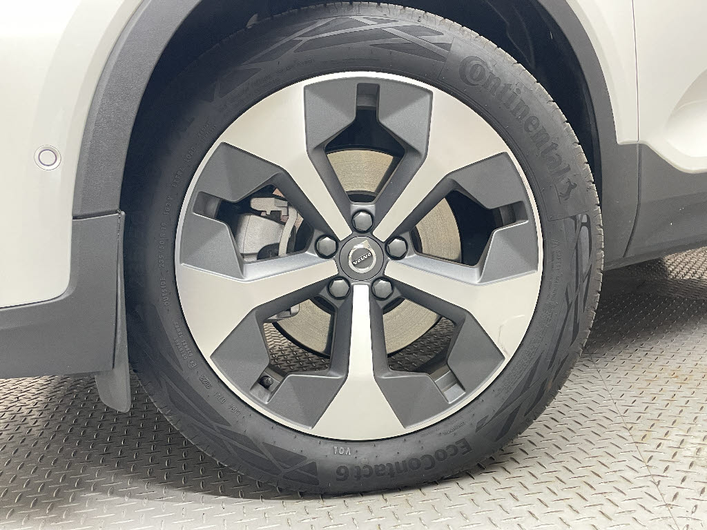 ボルボ ボルボ ＸＣ４０ アルティメット　Ｂ４　ＡＷＤ