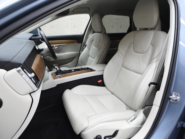 ボルボ ボルボ Ｖ９０ Ｄ４　インスクリプション