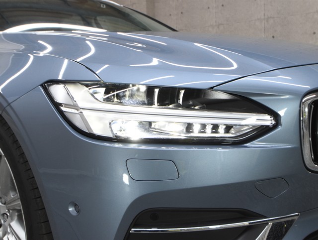 ボルボ ボルボ Ｖ９０ Ｄ４　インスクリプション