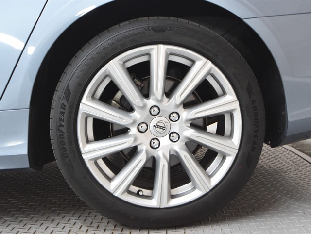 ボルボ ボルボ Ｖ９０ Ｄ４　インスクリプション