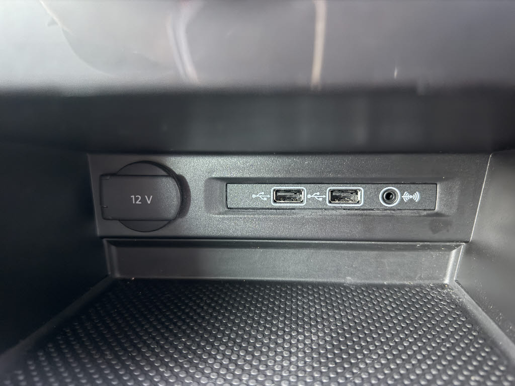 フォルクスワーゲン ＶＷティグアン ＴＤＩ　４モーション　ハイライン