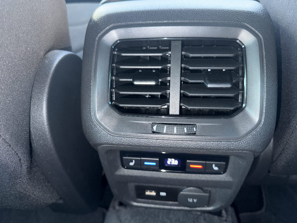 フォルクスワーゲン ＶＷティグアン ＴＤＩ　４モーション　ハイライン