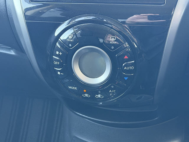 ニッサン ノート Ｘ　ＤＩＧ－Ｓ