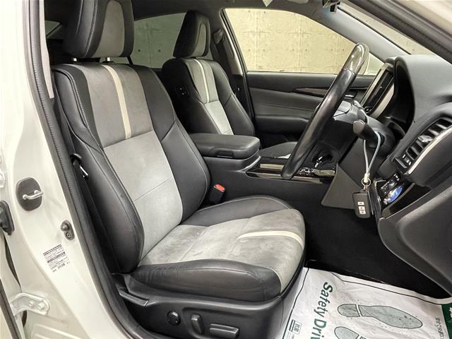 トヨタ クラウンＨＶ アスリートＳ　Ｊ－フロンティア