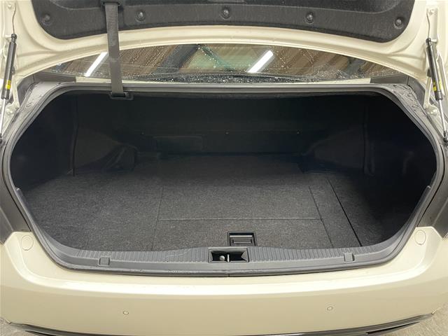 トヨタ クラウンＨＶ アスリートＳ　Ｊ－フロンティア