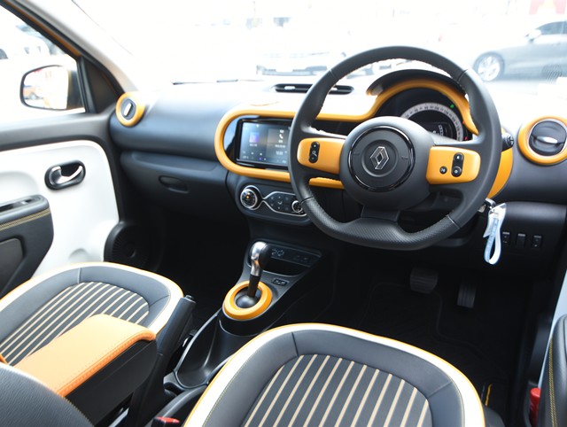 ルノー ルノー トゥインゴ インテンス　キャンバストップ