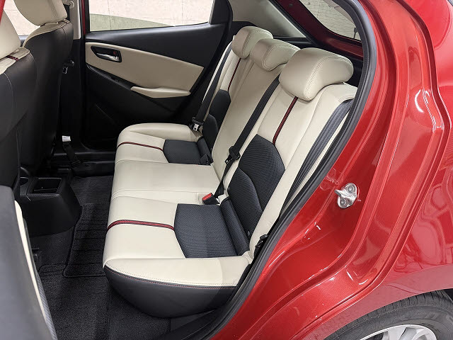 マツダ デミオ １３Ｓ　Ｌパッケージ