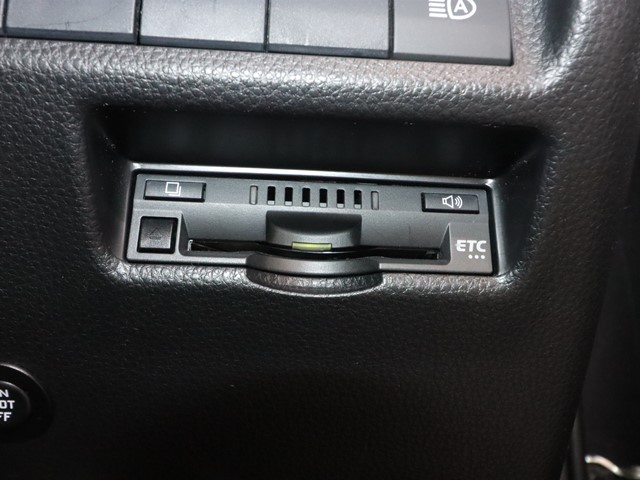 トヨタ ＲＡＶ－４ ハイブリッド　Ｘ