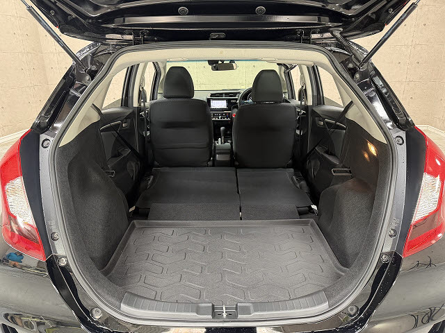 ホンダ フィット １３Ｇ　Ｌ　ホンダセンシング