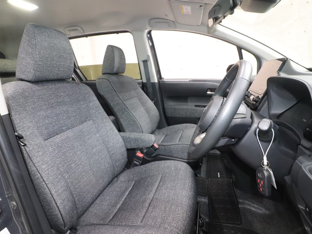 トヨタ シエンタ Ｚ