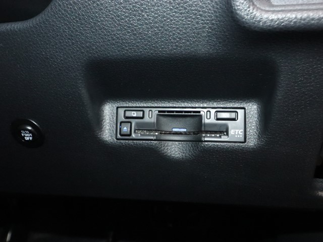 トヨタ シエンタ Ｚ