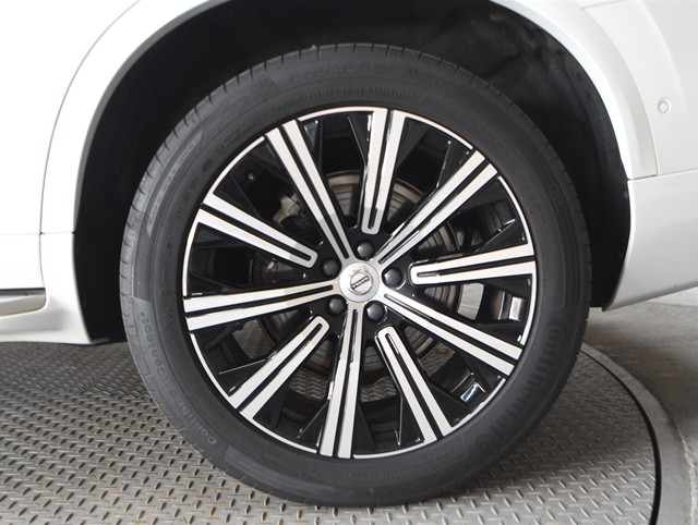 ボルボ ボルボ ＸＣ９０ Ｄ５　ＡＷＤ　インスクリプション