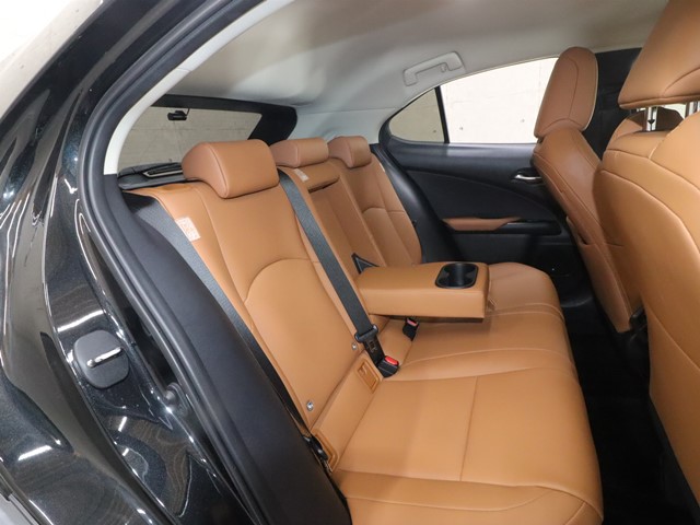 レクサス レクサス ＵＸ バージョンＣ