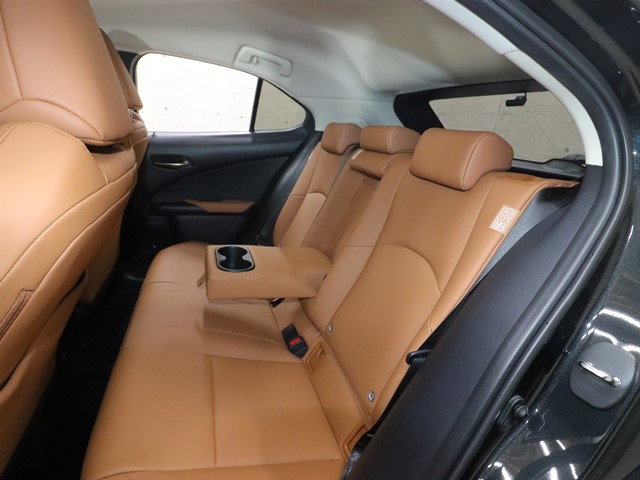 レクサス レクサス ＵＸ バージョンＣ