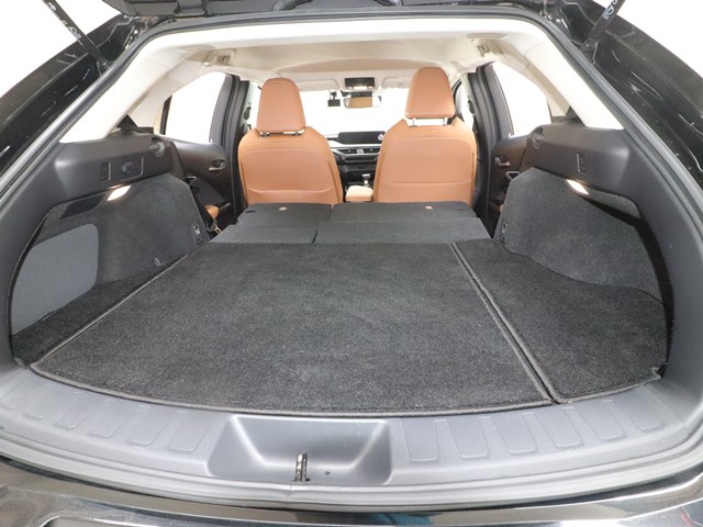 レクサス レクサス ＵＸ バージョンＣ