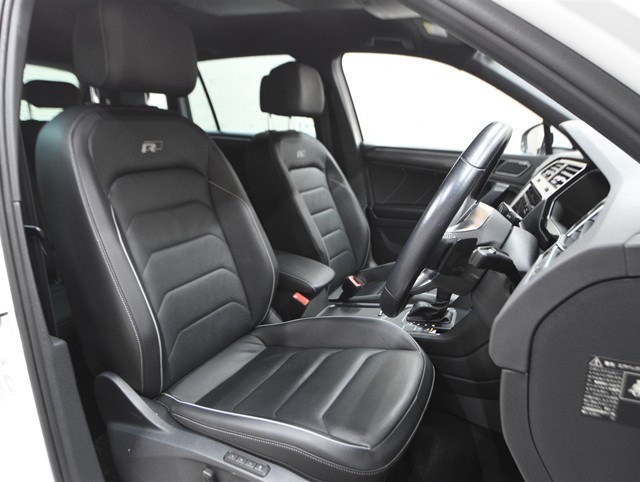 フォルクスワーゲン ＶＷティグアン ＴＳＩ　Ｒライン　ディナウディオ