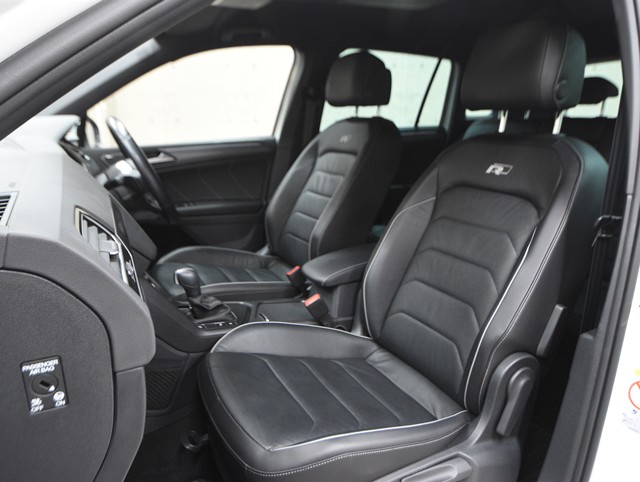 フォルクスワーゲン ＶＷティグアン ＴＳＩ　Ｒライン　ディナウディオ