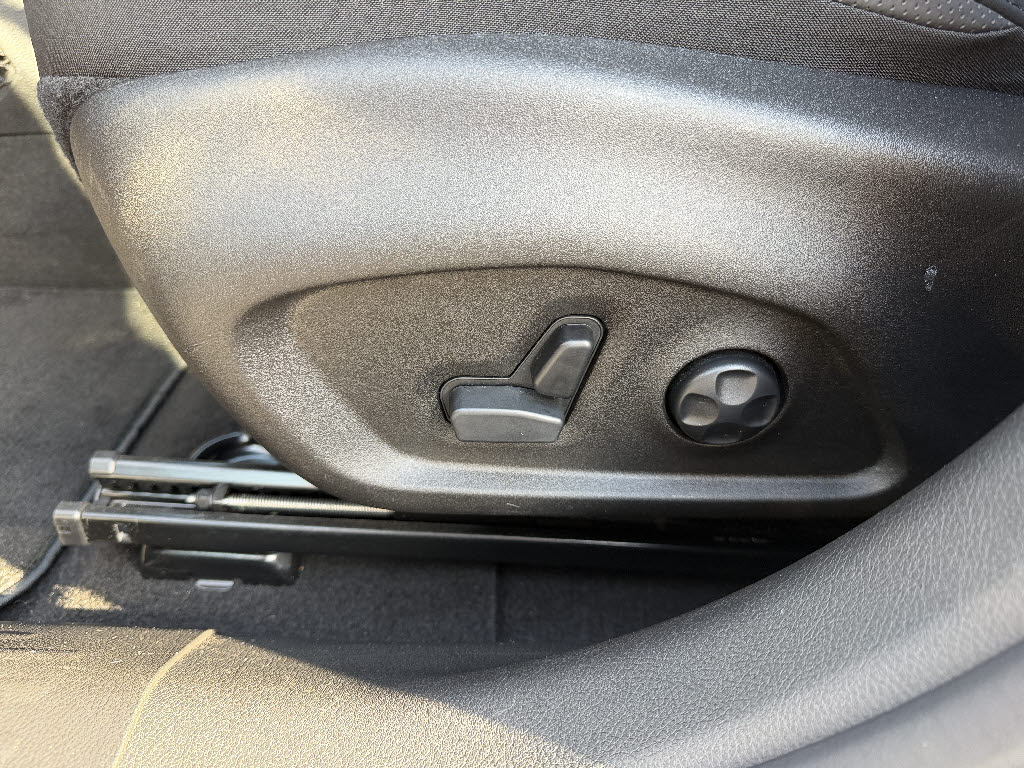 その他輸入車 ｼﾞｰﾌﾟ ﾚﾈｹﾞｰﾄﾞ ﾘﾐﾃｯﾄﾞ