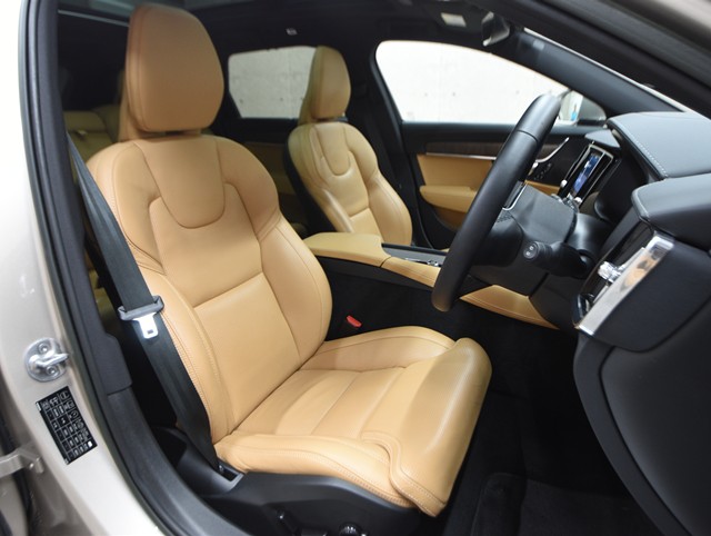 ボルボ ボルボ Ｖ９０ アルティメット　Ｂ５