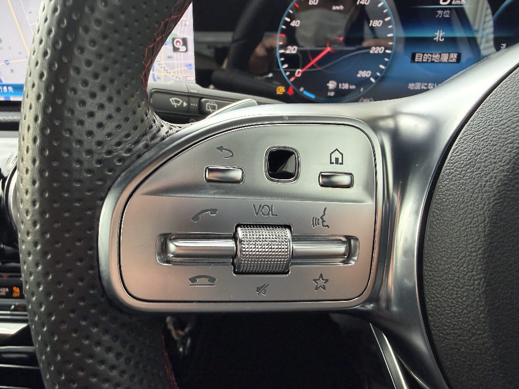 メルセデスベンツ ﾒﾙｾﾃﾞｽﾍﾞﾝﾂ Aｸﾗｽ Ａ２００ｄ　ＡＭＧライン