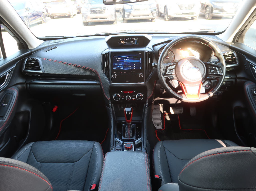 スバル フォレスター Xブレイク