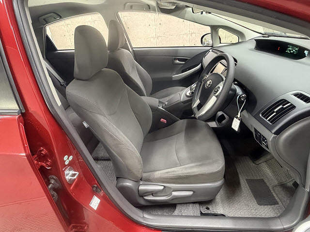 トヨタ プリウス Ｓ　ツーリングセレクション