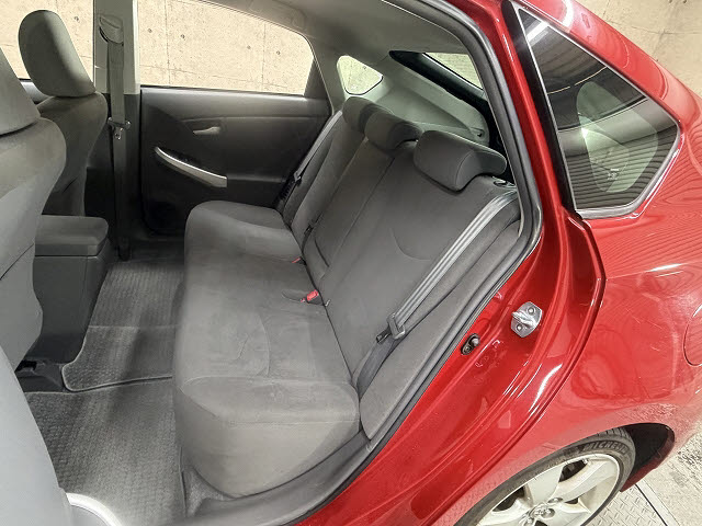 トヨタ プリウス Ｓ　ツーリングセレクション