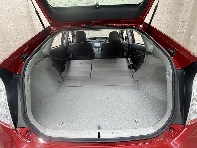 トヨタ プリウス Ｓ　ツーリングセレクション