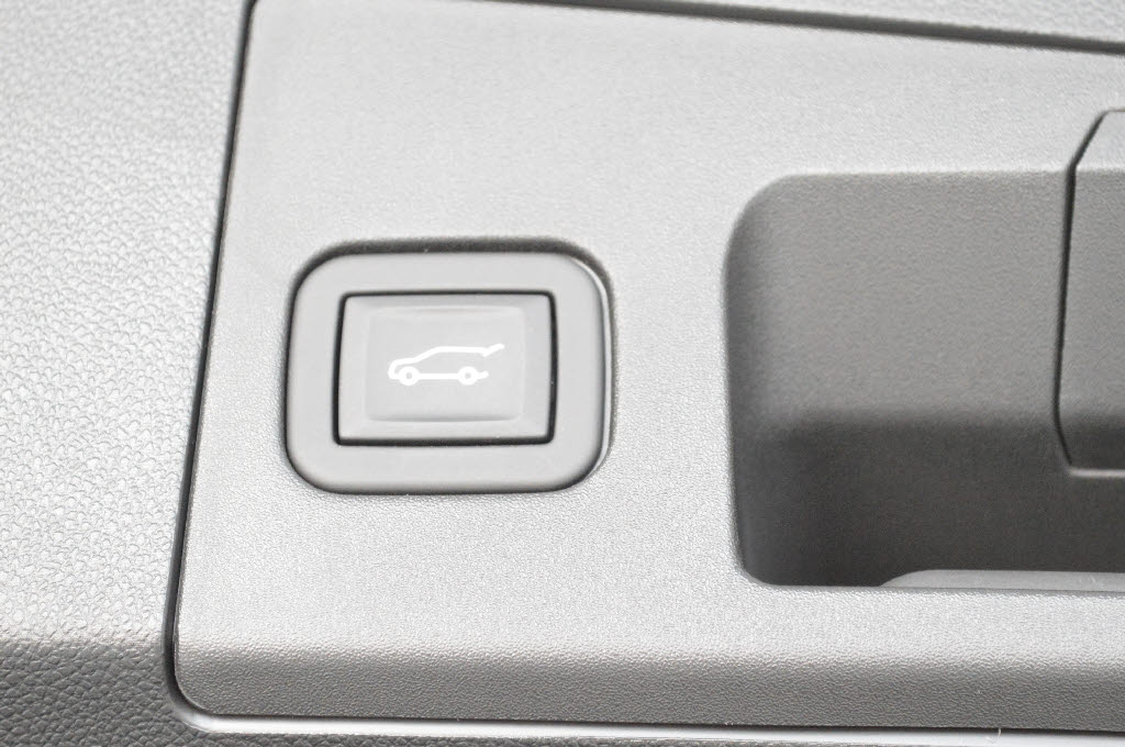 その他輸入車 ｷｬﾃﾞﾗｯｸ　XT4 スポーツ