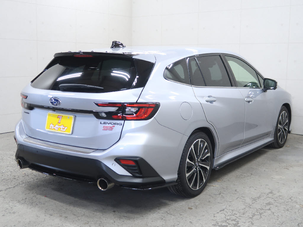 スバル レヴォーグ ＳＴＩ　スポーツ　Ｒ　ＥＸ　ブラックリミ