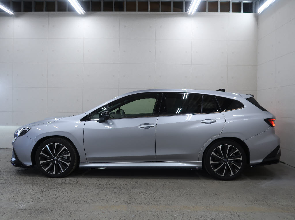 スバル レヴォーグ ＳＴＩ　スポーツ　Ｒ　ＥＸ　ブラックリミ