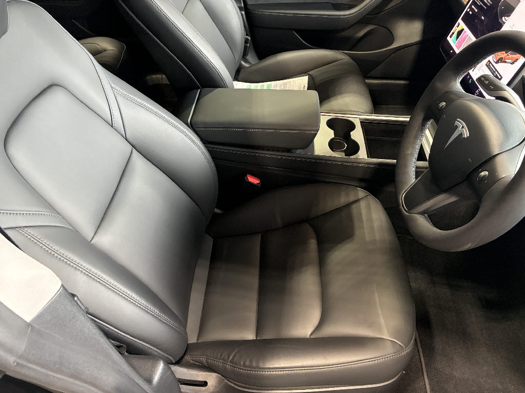 その他輸入車 テスラ モデル３ ＲＷＤ　スタンダードレンジプラス