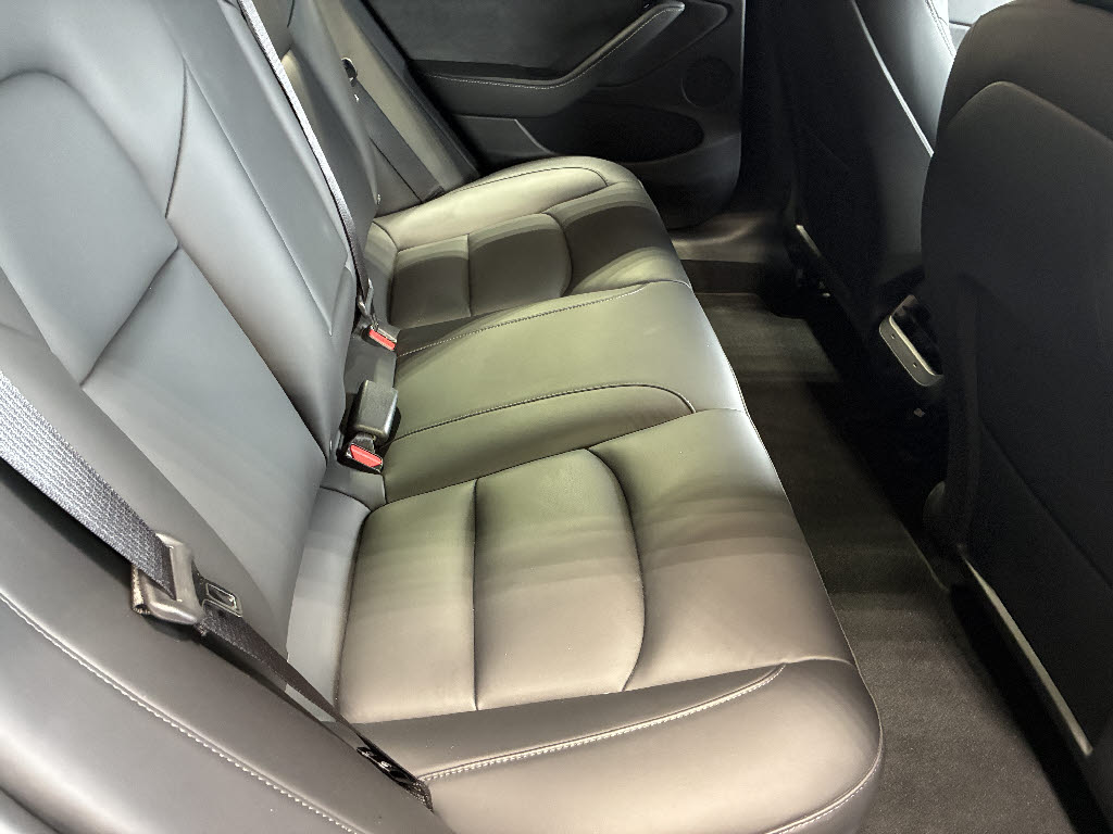 その他輸入車 テスラ モデル３ ＲＷＤ　スタンダードレンジプラス