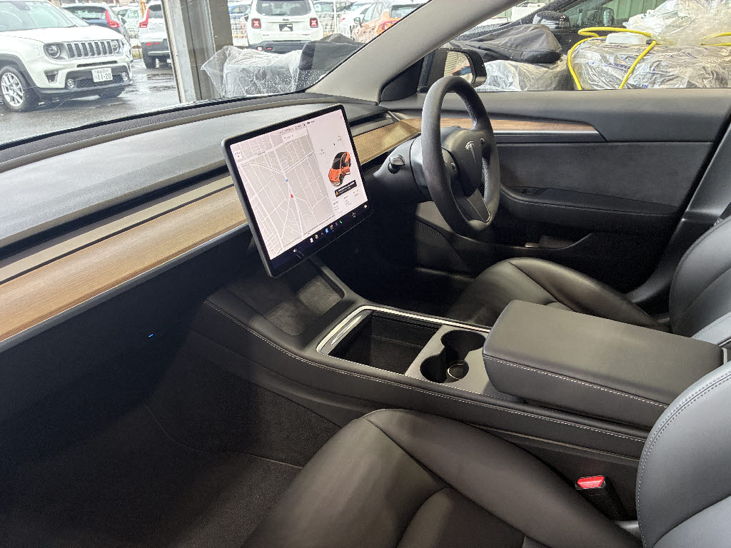その他輸入車 テスラ モデル３ ＲＷＤ　スタンダードレンジプラス