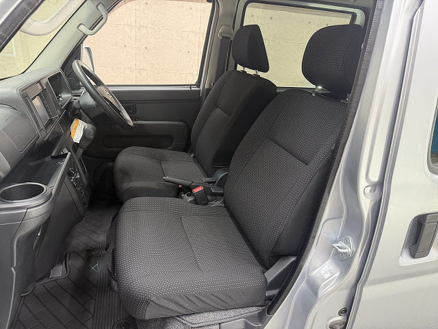 ダイハツ ハイゼットカーゴＶ クルーズ　SA3　HR