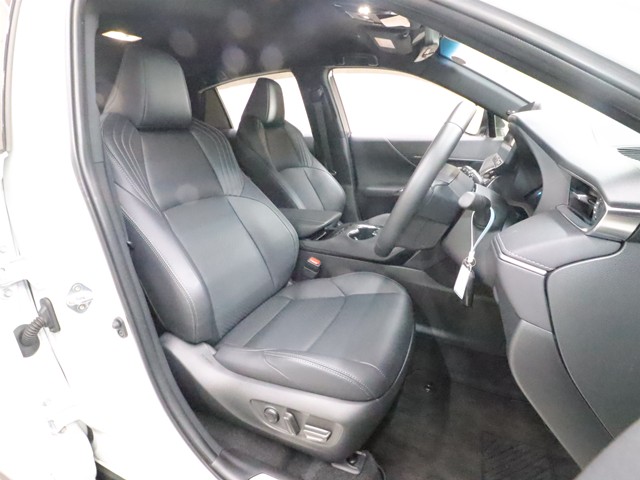 トヨタ ﾊﾘｱｰ ﾊｲﾌﾞﾘｯﾄﾞ Ｚ　レザーパッケージ