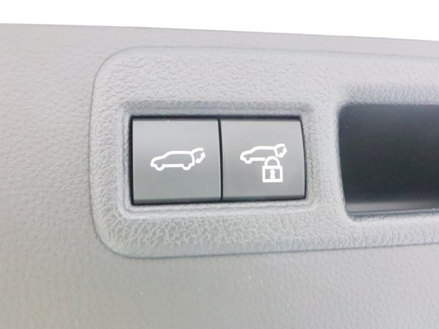 トヨタ ﾊﾘｱｰ ﾊｲﾌﾞﾘｯﾄﾞ Ｚ　レザーパッケージ