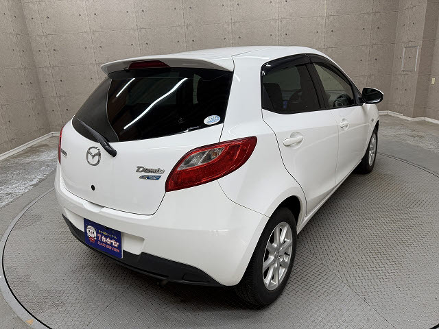 マツダ デミオ 13スカイアクティブ