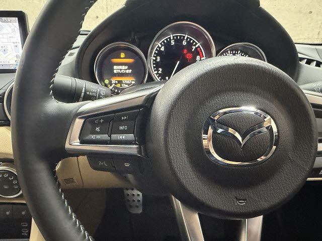 マツダ ロードスター Ｓ　レザーパッケージ　Ｖセレクション