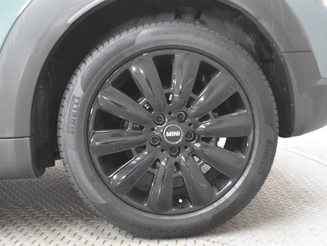 ＢＭＷ ＢＭＷ ミニ クーパーDクロスオーバー