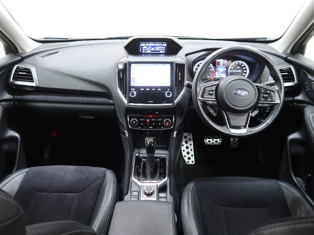 スバル フォレスター スポーツ