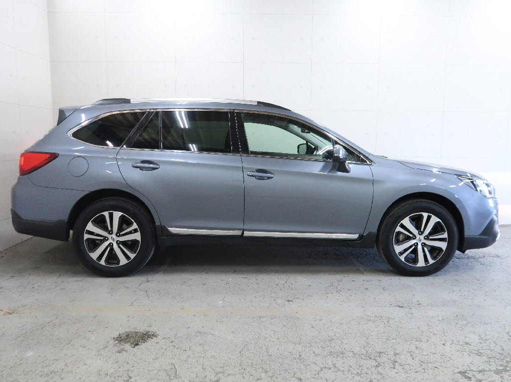 スバル ﾚｶﾞｼｨｱｳﾄﾊﾞｯｸ リミテッド