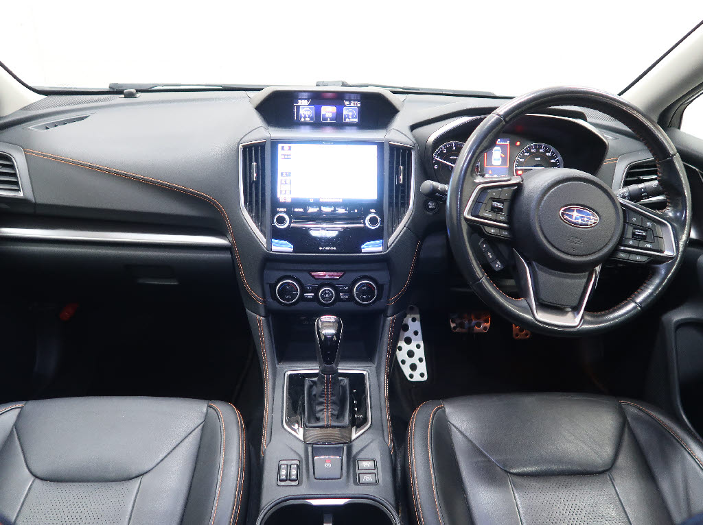 スバル ＸＶ ２．０ｉ－Ｓ　アイサイト　ブラックレザー