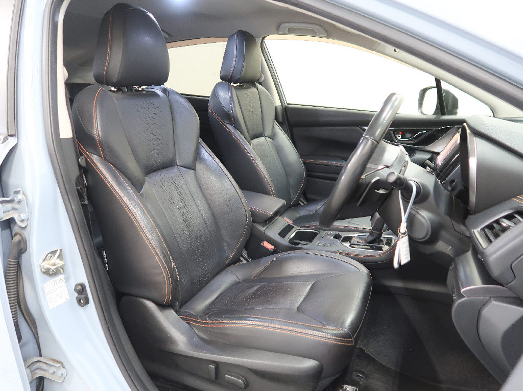 スバル ＸＶ ２．０ｉ－Ｓ　アイサイト　ブラックレザー