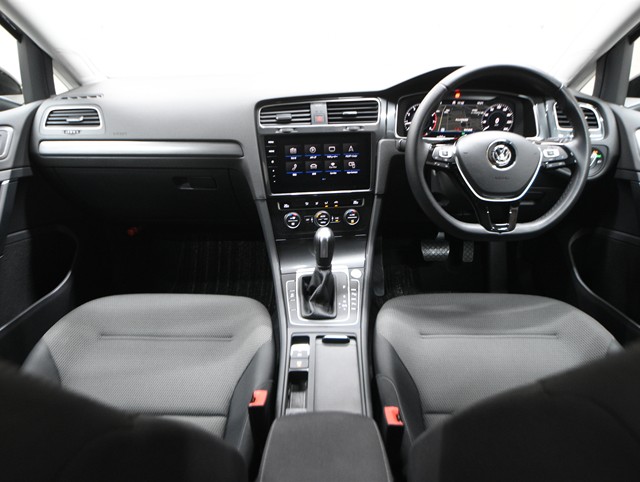 フォルクスワーゲン ＶＷゴルフヴァリアント TSIコンフォートラインマイスター