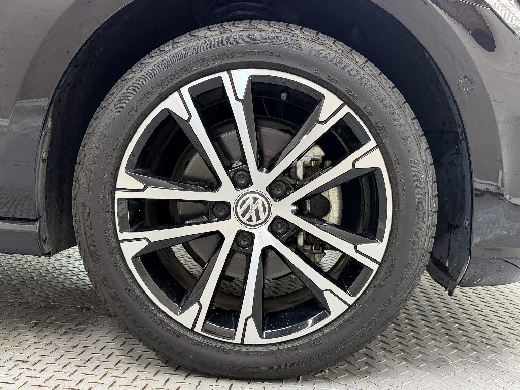 フォルクスワーゲン ＶＷゴルフヴァリアント TSIコンフォートラインマイスター