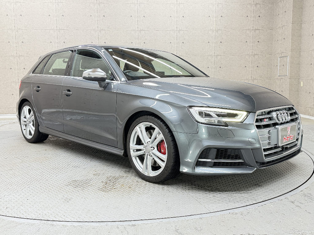 アウディ ｱｳﾃﾞｨ S3 2.0クワトロ