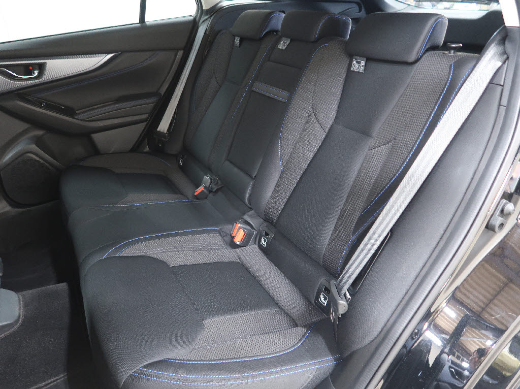 スバル レヴォーグ GT-H